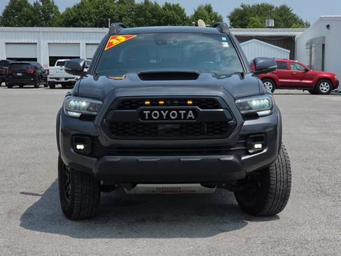 Used 2023 Toyota Tacoma TRD Pro AWD/4WD image 2