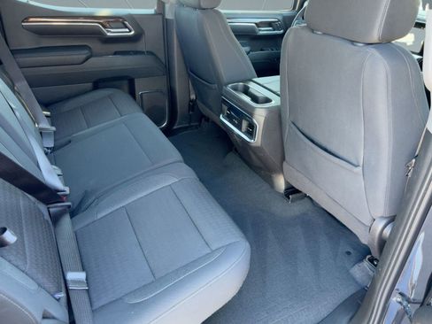 Used 2024 GMC Sierra 1500 Elevation image 30