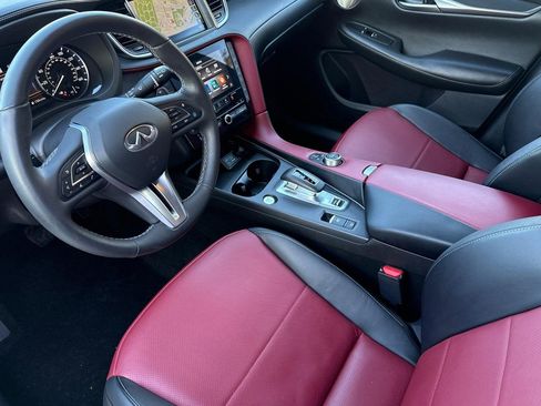 Used 2024 INFINITI QX50 Sport AWD/4WD image 4