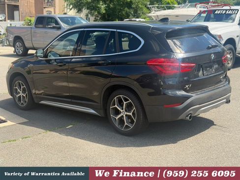 Used 2018 BMW X1 xDrive28i w/ Convenience Package AWD/4WD image 5
