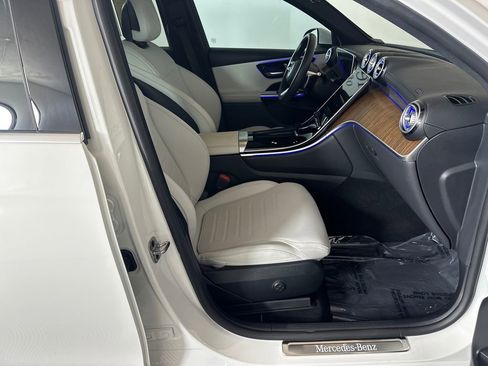 Certified 2023 Mercedes-Benz GLC 300 image 14
