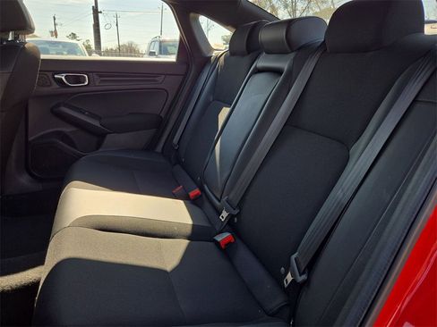 Used 2025 Honda Civic Sport image 28
