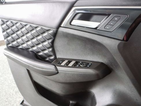 Used 2023 Mitsubishi Outlander SEL image 22