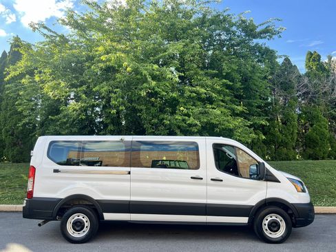 Used 2024 Ford Transit 350 XL RWD image 31