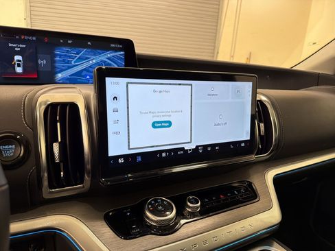 Certified 2025 Ford Expedition Platinum AWD/4WD image 23
