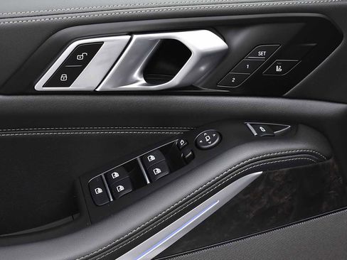 Used 2026 BMW X5 xDrive40i image 33