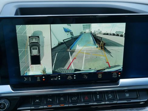 Used 2024 Chevrolet Silverado 1500 LTZ w/ Technology Package image 29