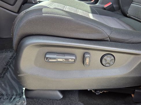 Certified 2021 Honda CR-V EX image 10