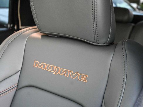 New 2026 Jeep Gladiator Mojave image 15