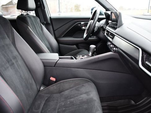 Certified 2025 Acura ADX A-Spec image 37