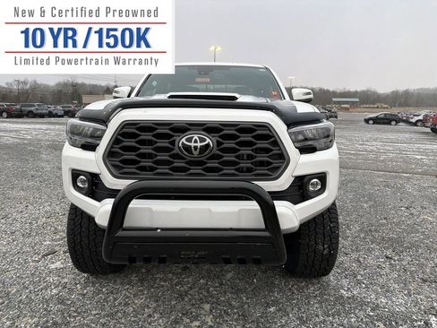 Used 2023 Toyota Tacoma TRD Sport w/ Technology Package image 2