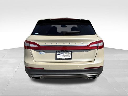 Used 2018 Lincoln MKX Select w/ Lincoln MKX Climate Package AWD/4WD image 5