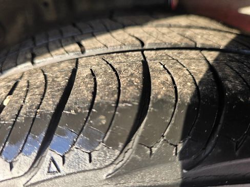 Used 2015 Chevrolet Spark LT image 57