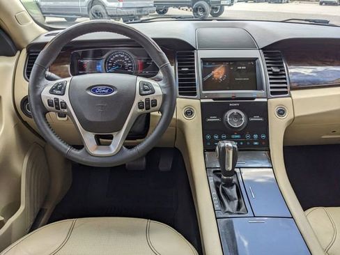 Used 2018 Ford Taurus Limited FWD image 15