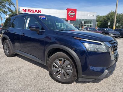 Certified 2024 Nissan Pathfinder SV