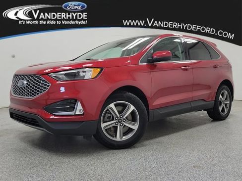 Certified 2023 Ford Edge SEL w/ Convenience Package AWD/4WD image 1