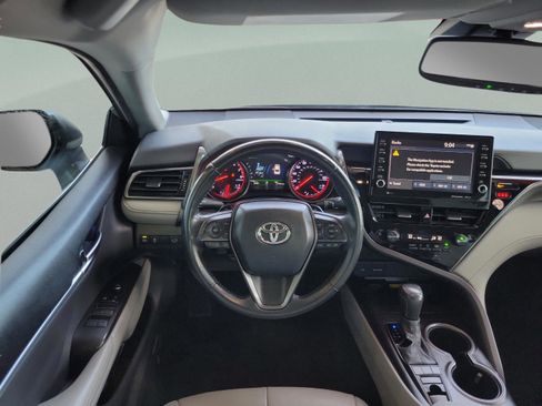 Used 2024 Toyota Camry XSE image 7