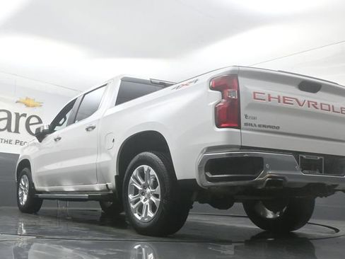 Used 2023 Chevrolet Silverado 1500 LTZ w/ LTZ Premium Package AWD/4WD image 5