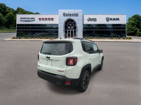 Used 2023 Jeep Renegade Trailhawk w/ Sun/Sound Group AWD/4WD image 7