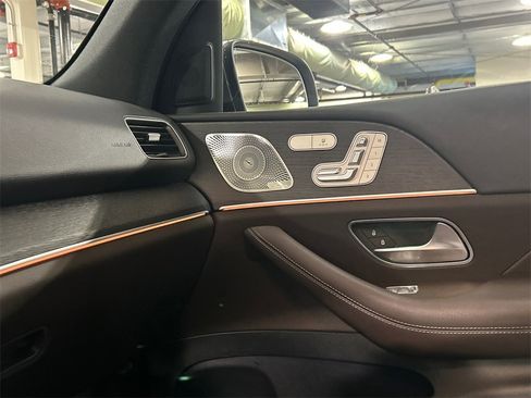 Used 2023 Mercedes-Benz GLE 350 4MATIC image 19