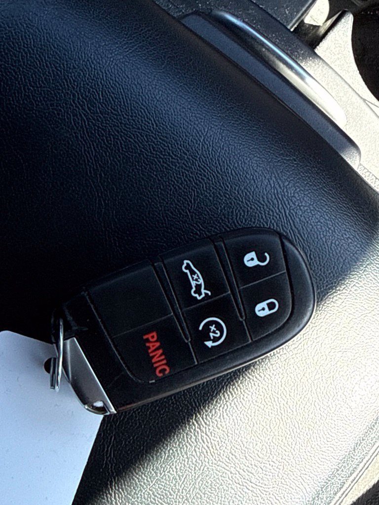 Used 2022 Dodge Charger SXT AWD/4WD image 20