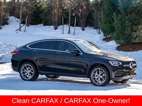 Used 2022 Mercedes-Benz GLC 300 4MATIC Coupe image 11