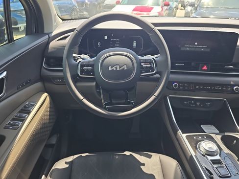 New 2026 Kia Carnival SX FWD image 14