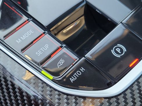 Used 2021 BMW M4 Competition w/ Executive Package image 29