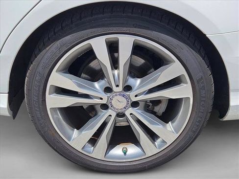 Used 2015 Mercedes-Benz C 300 Sedan image 5