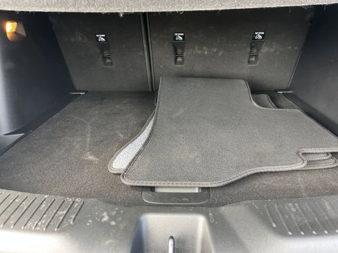 Used 2025 Buick Envista Sport Touring image 31