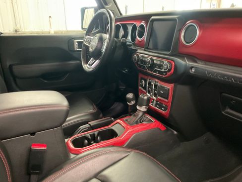 Used 2023 Jeep Wrangler Unlimited Rubicon w/ Xtreme 35 Tire Package AWD/4WD image 32