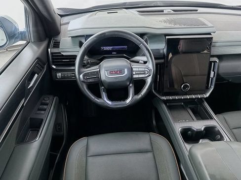 Used 2024 GMC Acadia AT4 AWD/4WD image 4