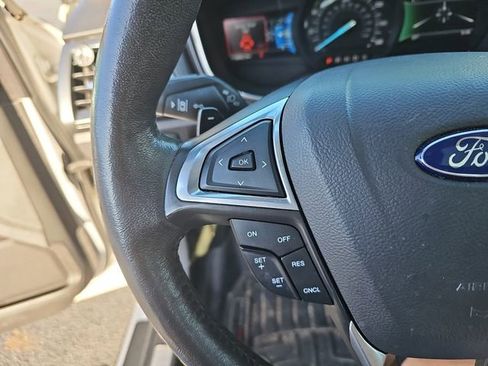 Used 2016 Ford Fusion Titanium image 14