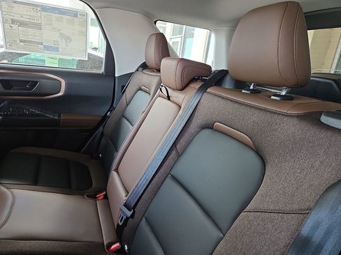 New 2025 Ford Bronco Sport Outer Banks w/ Outer Banks Tech Package+ AWD/4WD image 18