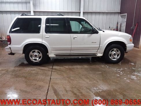 Used 2000 Ford Explorer Limited image 3