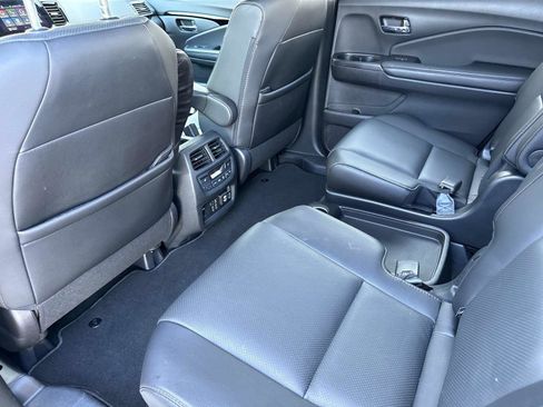 Certified 2022 Honda Pilot Elite image 17
