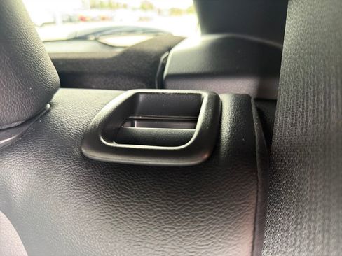 Used 2025 Toyota Corolla XSE FWD image 20