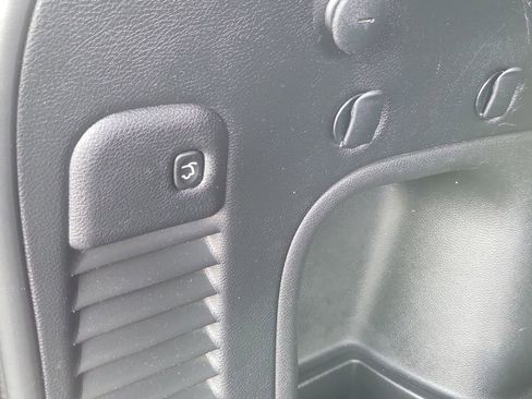 Used 2021 Jeep Grand Cherokee Freedom Edition image 19