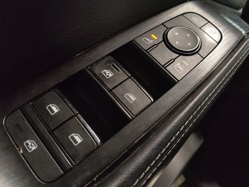 Used 2021 Nissan Rogue SV FWD image 27