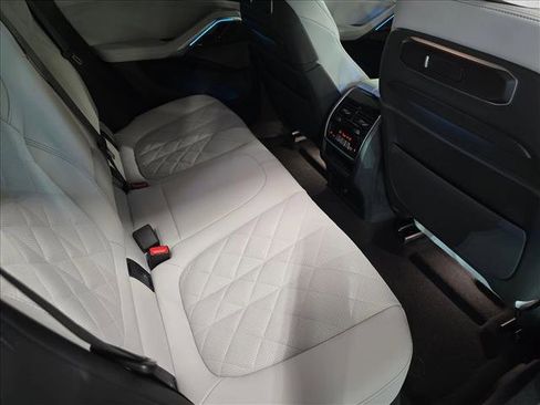 Used 2026 BMW X6 M60i AWD/4WD image 11