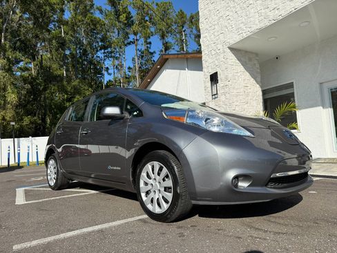 Used 2015 Nissan Leaf S w/ Charge Package image 15