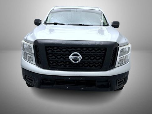 Used 2017 Nissan Titan S AWD/4WD image 2