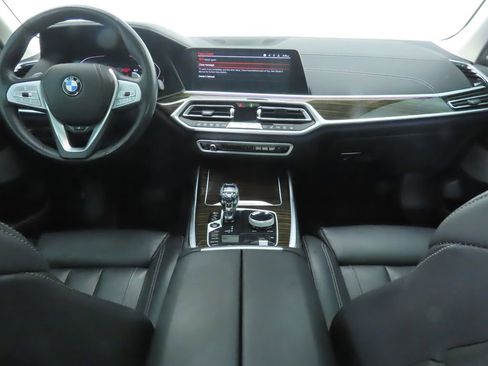 Used 2020 BMW X7 xDrive40i w/ Premium Package AWD/4WD image 13