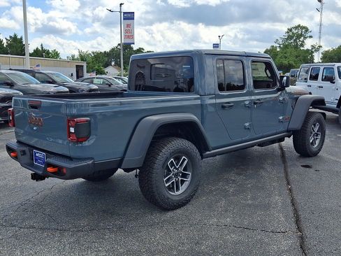 New 2026 Jeep Gladiator Mojave w/ Safety Group AWD/4WD image 6