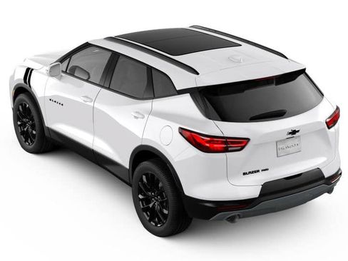 New 2026 Chevrolet Blazer LT w/ LPO, Black Sport Package AWD/4WD image 29
