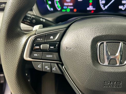 Used 2019 Honda Insight LX image 18