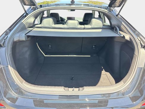 Used 2024 Honda Civic Sport Touring image 9