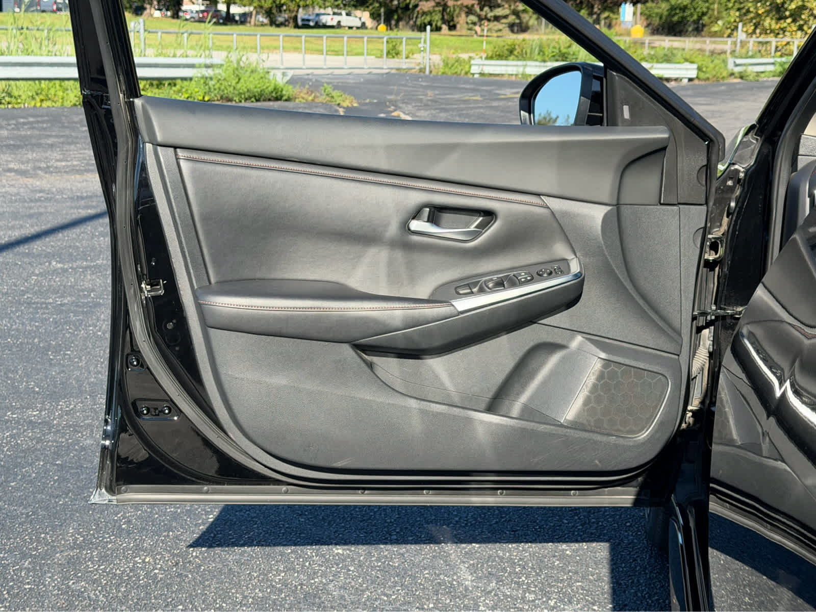 Used 2021 Nissan Sentra SR FWD image 19