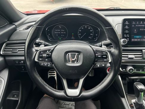 Used 2018 Honda Accord Sport image 20