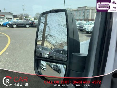 Used 2022 Ford Transit 250 148 High Roof AWD image 40